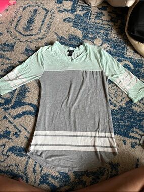 rue21 Soft Long Tee - Size XS